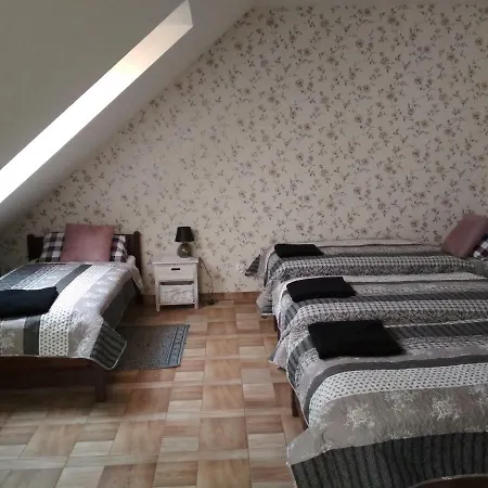 Koci Grzbiet Agroturystyka Dzierzazno Wielkie Exteriér fotografie
