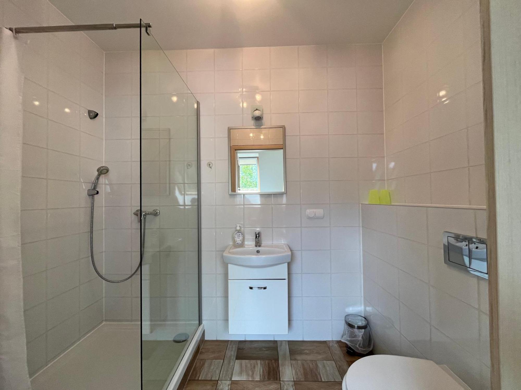 Koci Grzbiet Bauernhof *